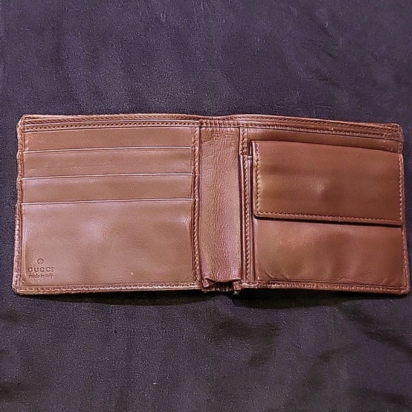Gucci Bifold Wallet - Picture 5 of 7